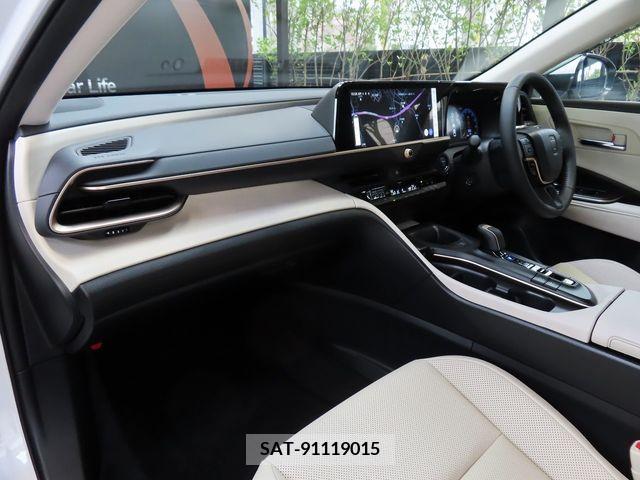Toyota CROWN 2022-11 225456-15