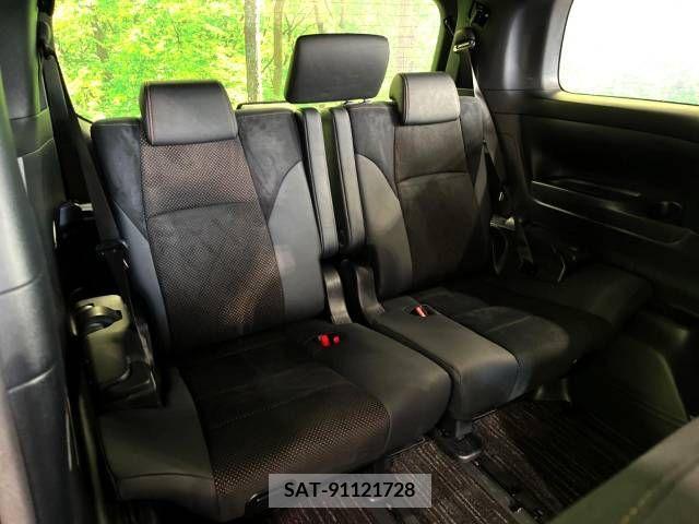 Toyota ALPHARD 2021-06 379885-11