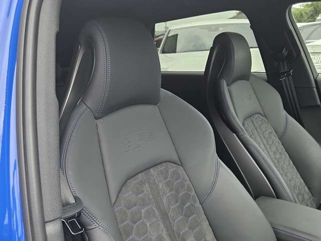 Audi RS4 2021-01 24983-7