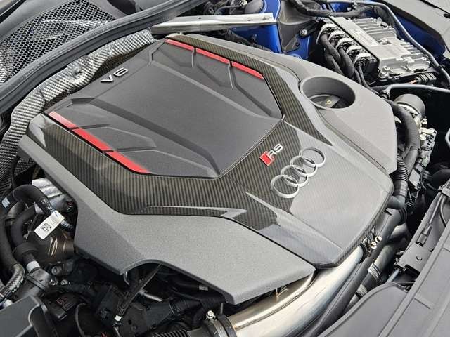 Audi RS4 2021-01 24983-21