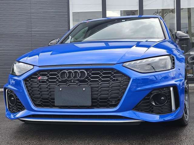 Audi RS4 2021-01 24983-23