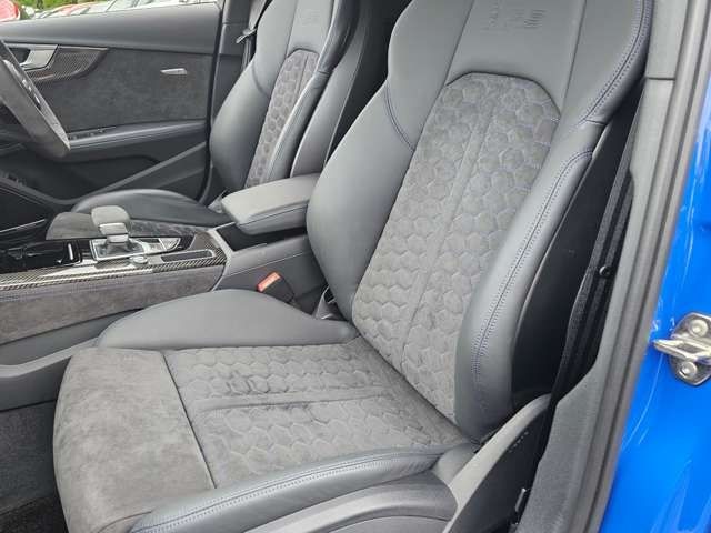 Audi RS4 2021-01 24983-9