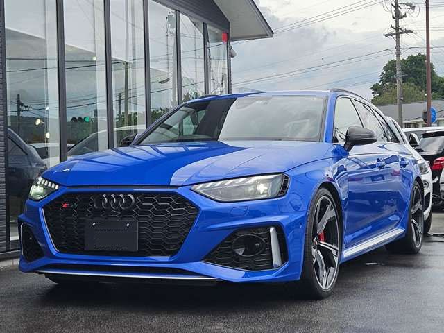 Audi RS4 2021-01 24983-20