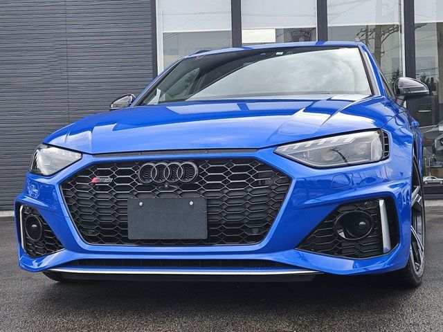 Audi RS4 2021-01 24983-0