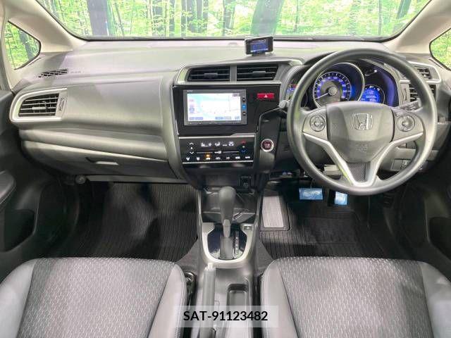 Honda FIT 2017-04 270198-1