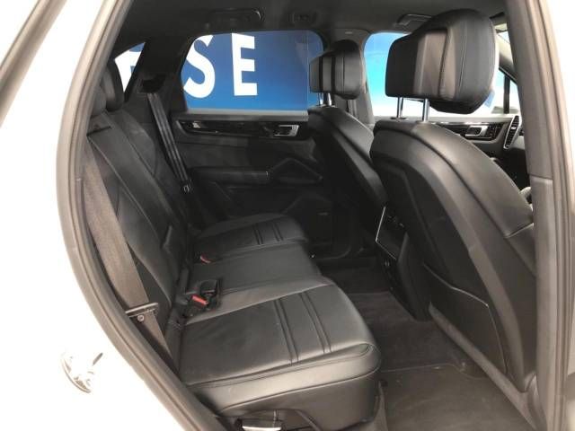 Porsche CAYENNE 2018-10 18348-9