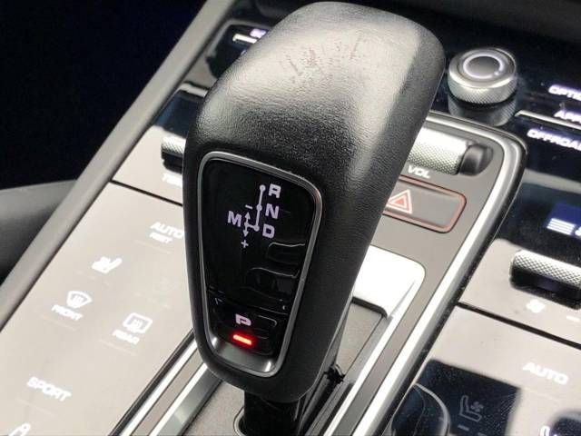 Porsche CAYENNE 2018-10 18348-11