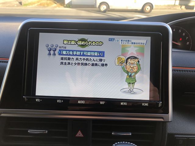 Toyota SIENTA 2021-05 27972-3
