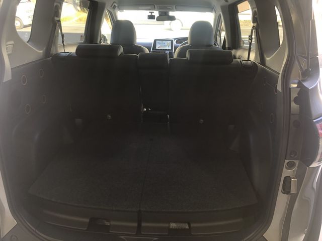 Toyota SIENTA 2021-05 27972-13