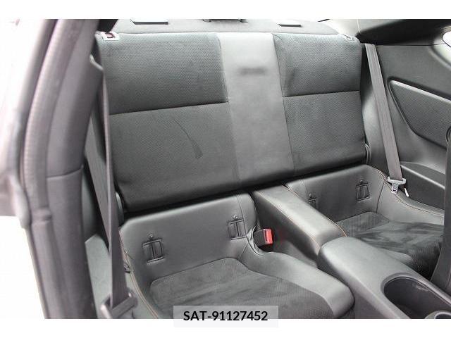 Toyota 86 2016-12 227823-13
