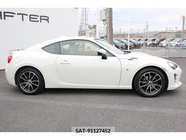 Toyota 86 2016-12 227823-6