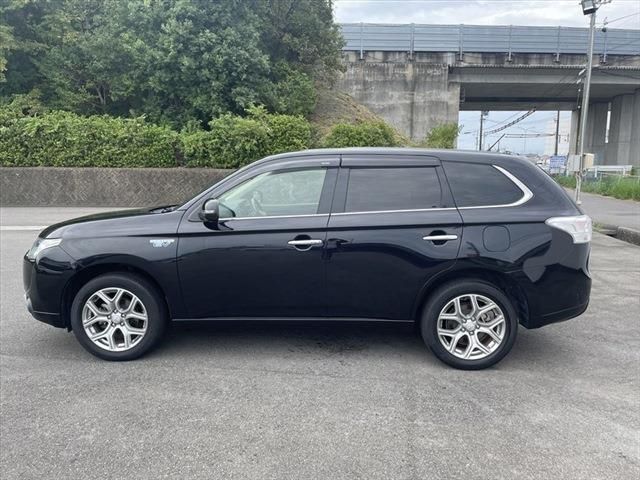 Mitsubishi OUTLANDER PHEV 2014-06 22257-7