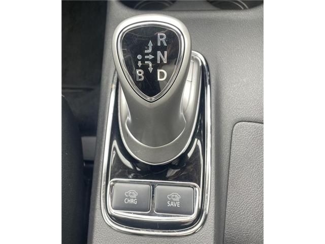 Mitsubishi OUTLANDER PHEV 2014-06 22257-25