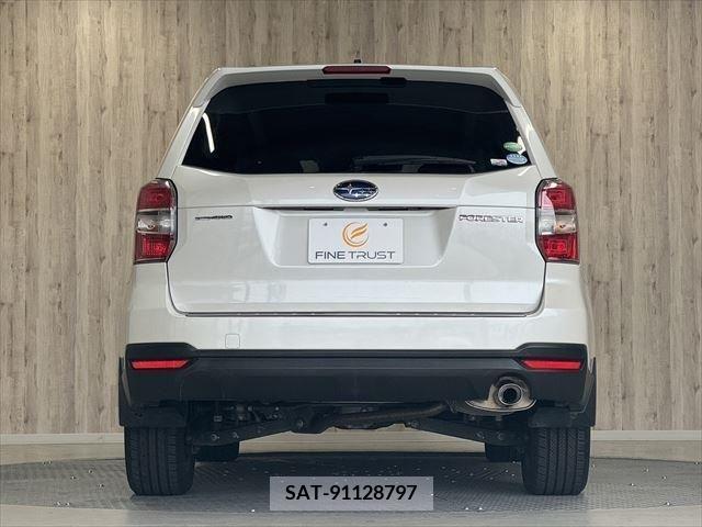 Subaru FORESTER 2013-09 376942-18