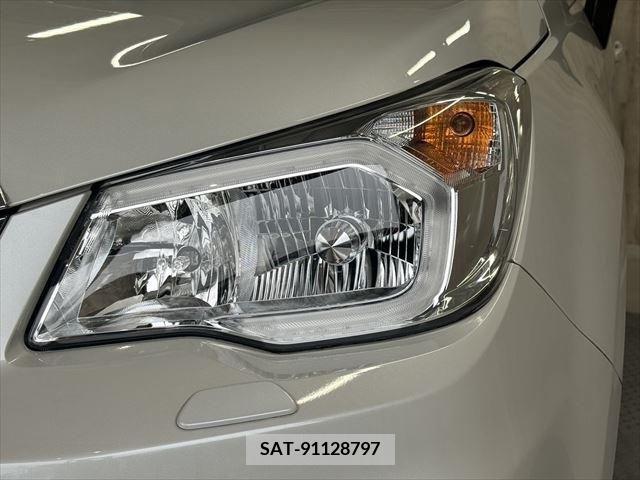 Subaru FORESTER 2013-09 376942-22