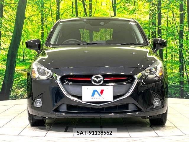 Mazda DEMIO 2015-04 328408-12