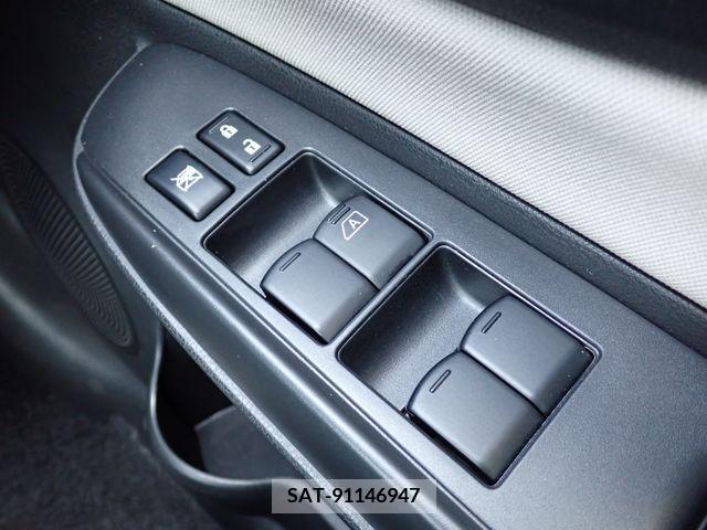 Nissan NOTE 2019-01 219238-11