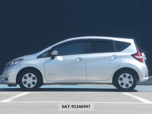 Nissan NOTE 2019-01 219238-15