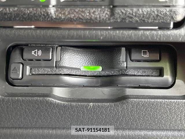 Mazda MAZDA3 2022-01 246391-6