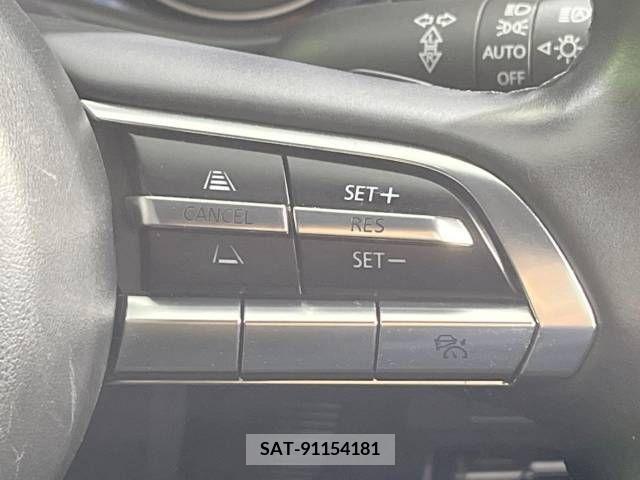 Mazda MAZDA3 2022-01 246391-4