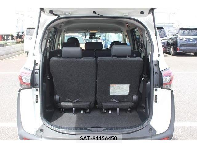 Toyota SIENTA 2019-11 394060-17