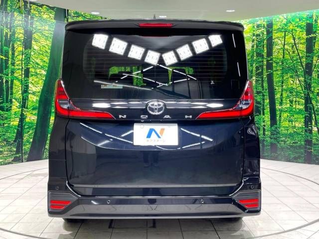 Toyota NOAH 2023-07 189121-16