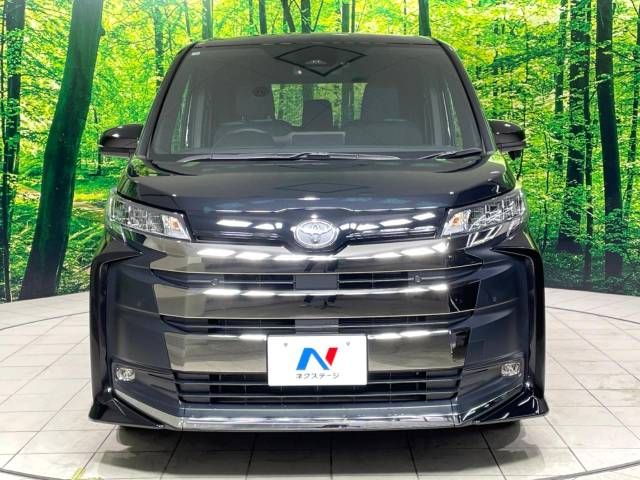 Toyota NOAH 2023-07 189121-15