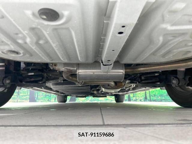 Toyota VOXY 2019-12 321647-18