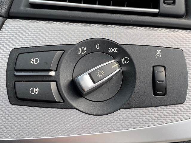 Bmw 5 SERIES 2012-12 180594-11
