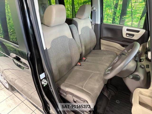 Honda N BOX 2017-10 339173-8