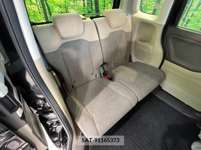 Honda N BOX 2017-10 339173-9