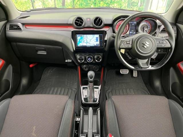 Suzuki SWIFT 2022-04 184128-1