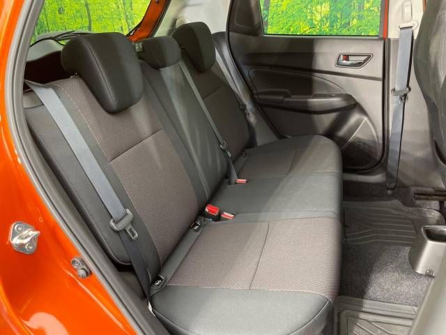 Suzuki SWIFT 2022-04 184128-9