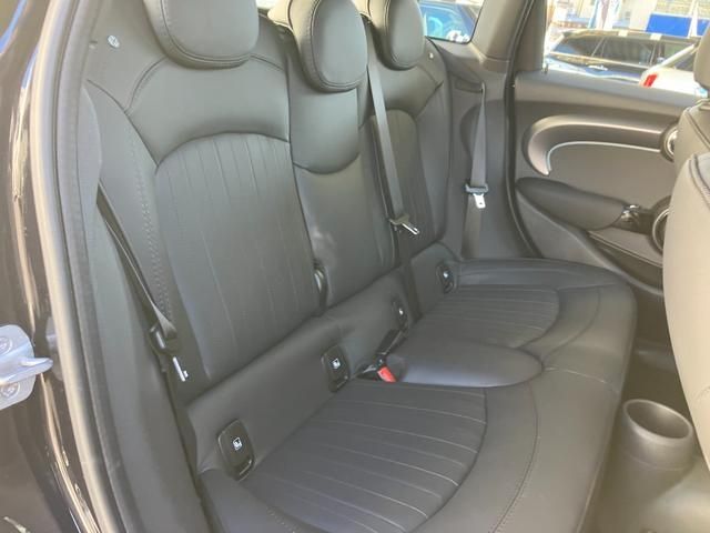 Bmw MINI 2023-06 190355-17