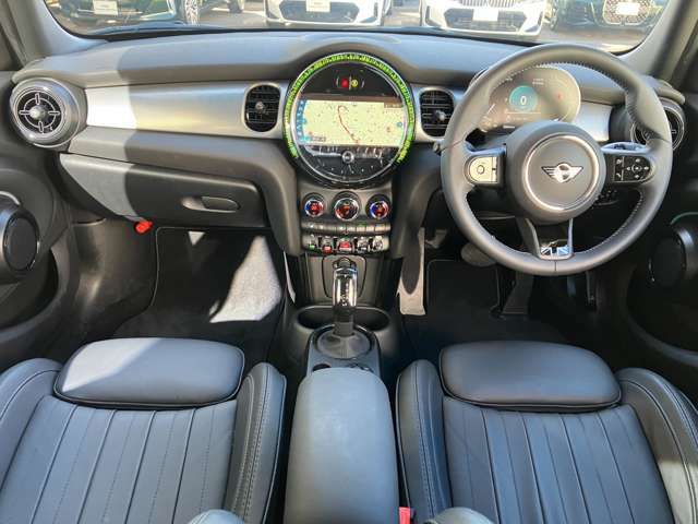 Bmw MINI 2023-06 190355-1