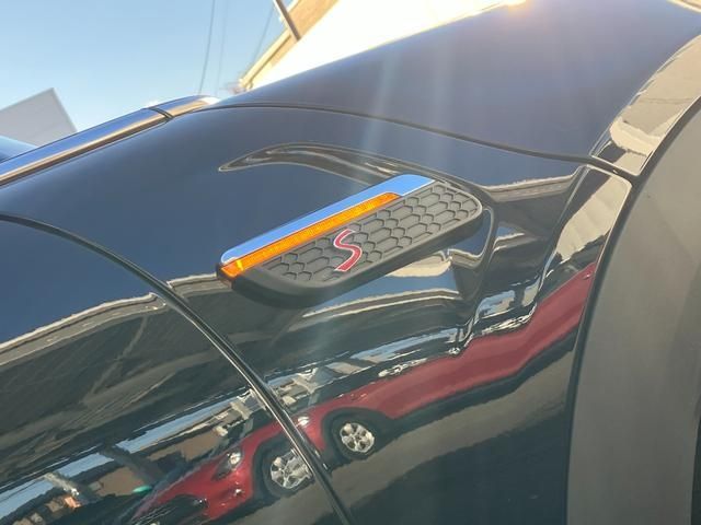 Bmw MINI 2023-06 190355-8