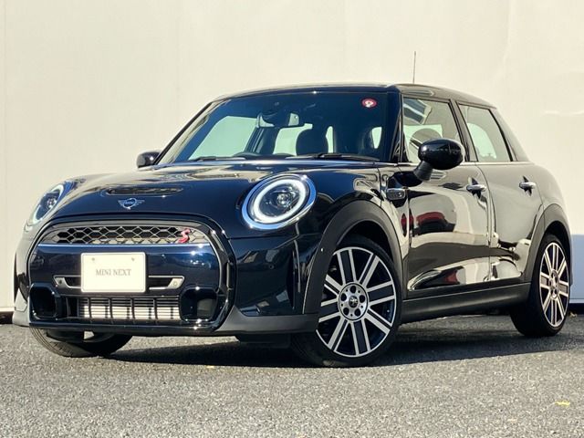 Bmw MINI 2023-06 190355-0