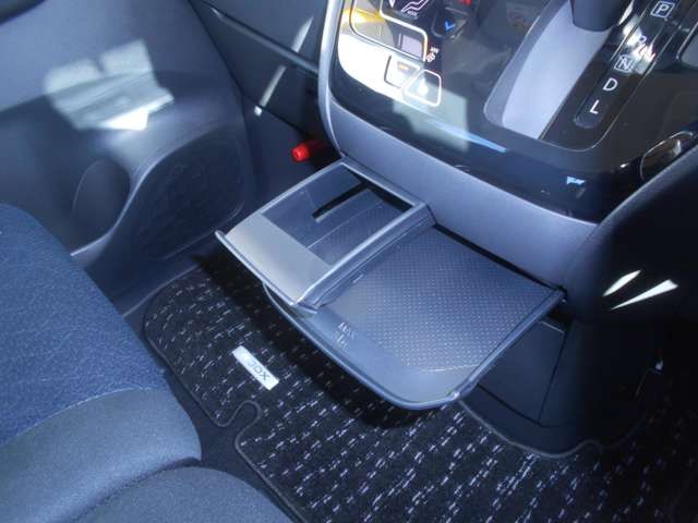 Nissan ROOX 2020-03 25306-12