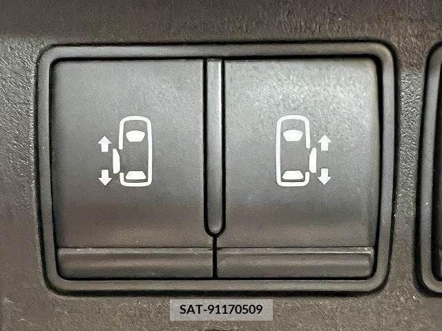 Nissan SERENA 2011-07 284248-4