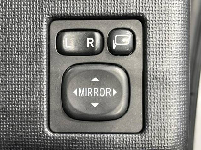 Toyota PORTE 2013-10 25362-7