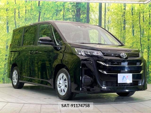 Toyota NOAH 2023-04 239165-17
