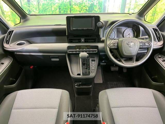 Toyota NOAH 2023-04 239165-1