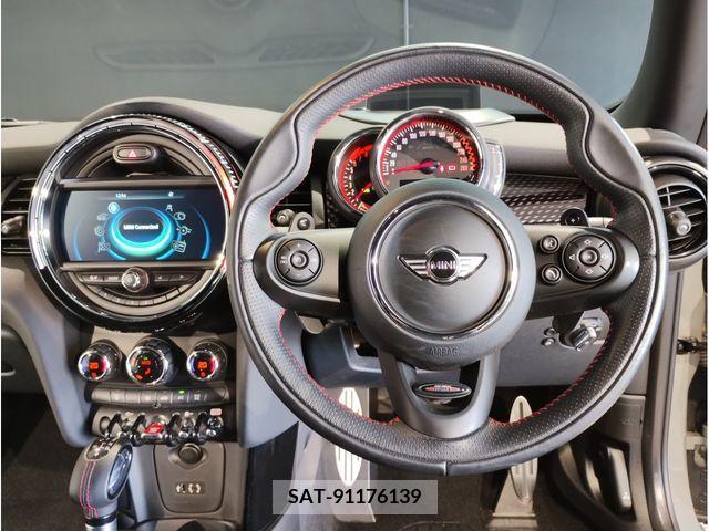 Bmw MINI 2017-09 319813-1