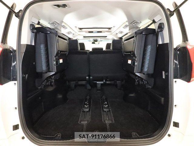 Toyota ALPHARD 2018-11 332319-8