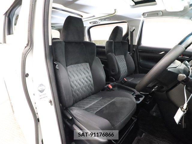 Toyota ALPHARD 2018-11 332319-3
