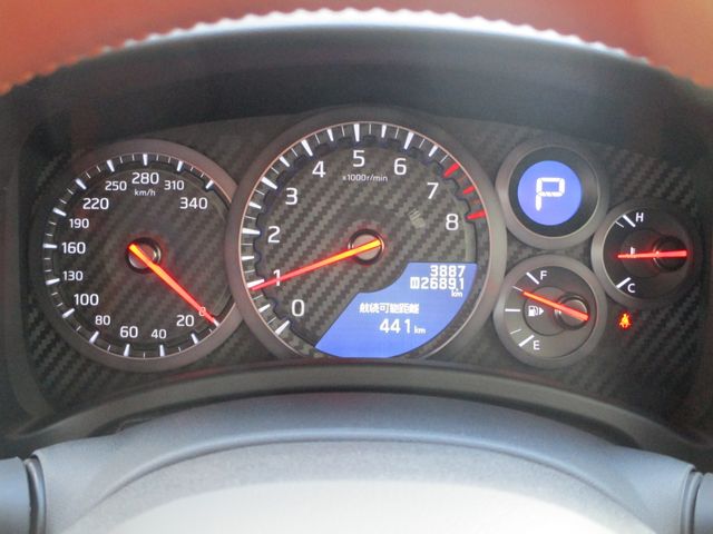 Nissan GT-R 2020-09 1503-19