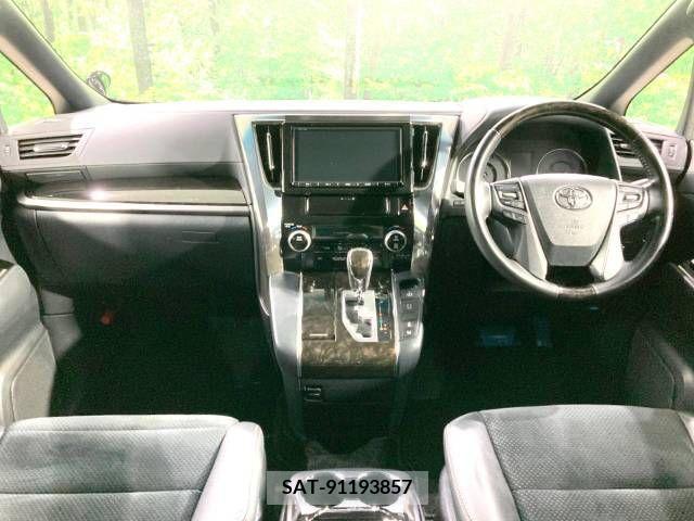 Toyota ALPHARD 2017-11 291915-1