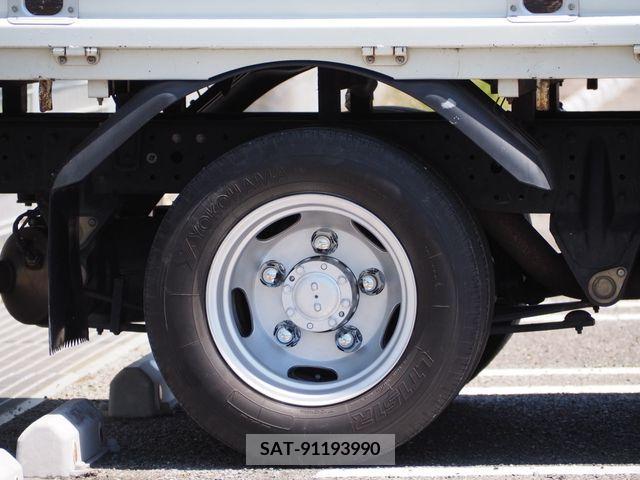 Mitsubishi CANTER 2015-08 294517-4