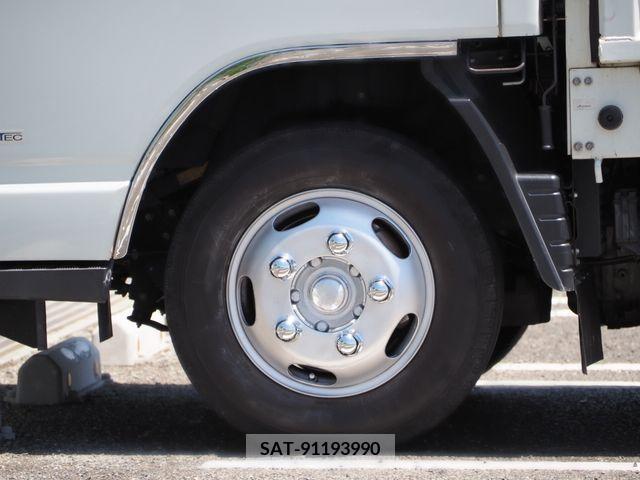 Mitsubishi CANTER 2015-08 294517-7