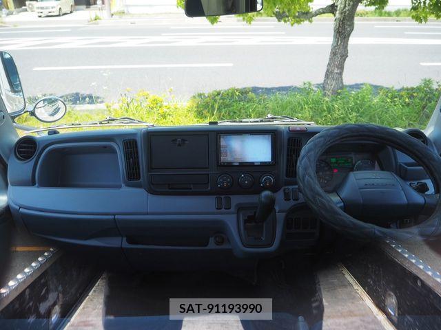 Mitsubishi CANTER 2015-08 294517-11